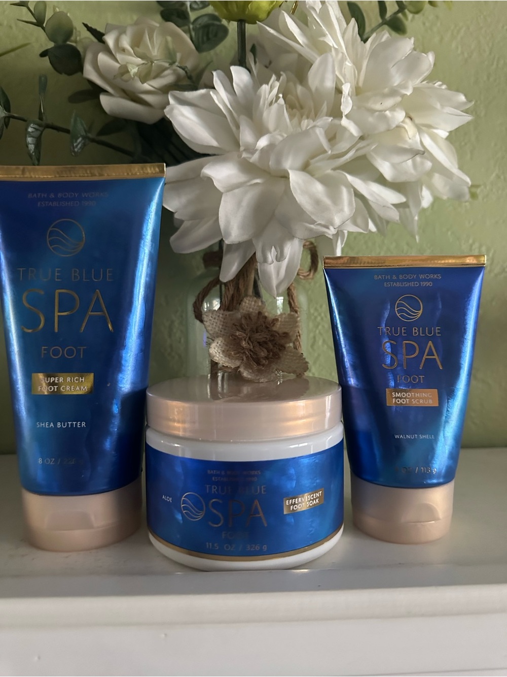 Bath & Body Works True Blue Spa Foot Care Set - Blue & White